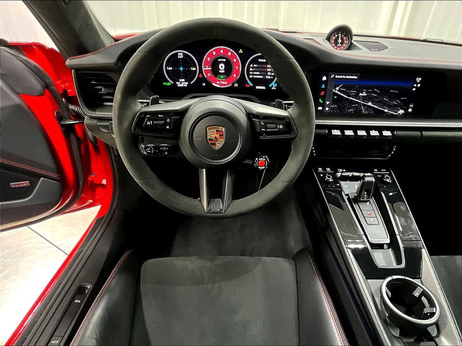 Used 2025 Porsche 911 Carrera GTS image 15