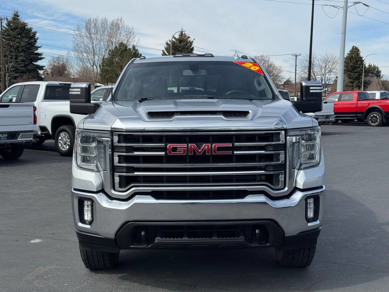Used 2020 GMC Sierra 2500 SLT w/ SLT Convenience Package AWD/4WD image 2
