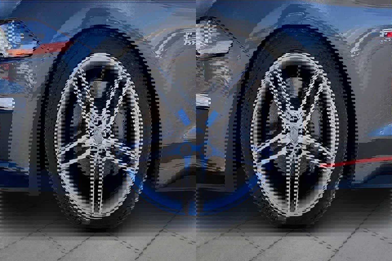 Used 2019 Ford Mustang GT Premium w/ Ford Safe & Smart Package image 10