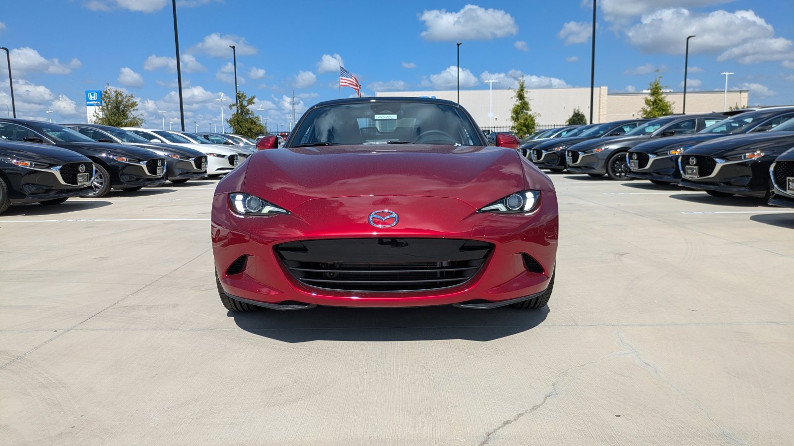 New 2026 MAZDA MX-5 Miata Grand Touring RWD image 2