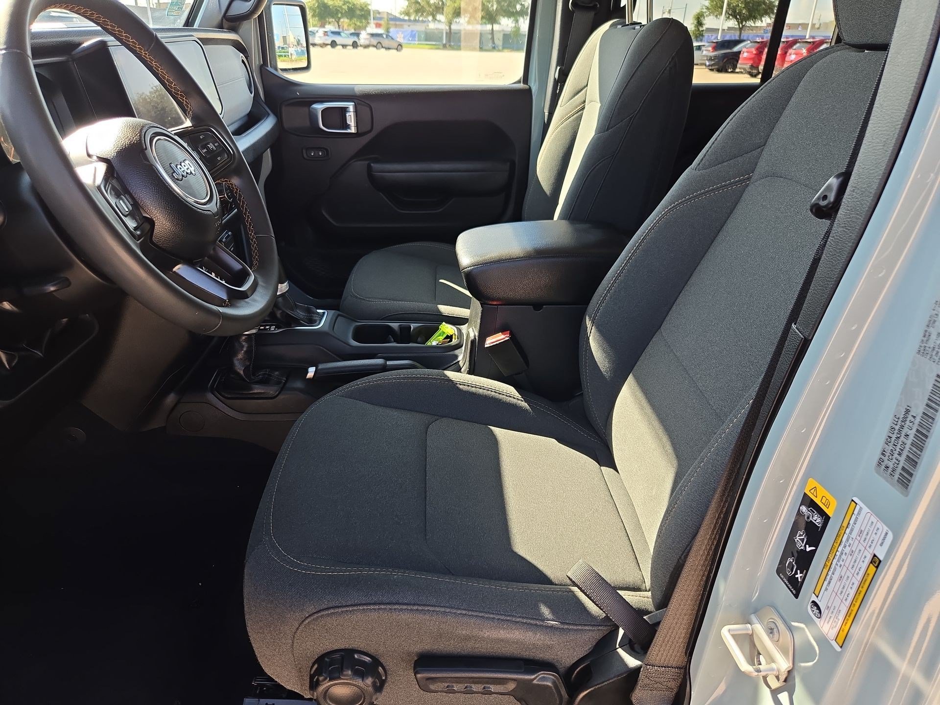 Used 2024 Jeep Wrangler Unlimited Sport AWD/4WD image 16