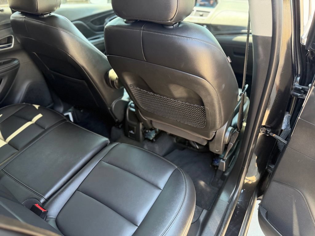 Used 2015 Buick Encore Premium w/ Experience Buick Package AWD/4WD image 11