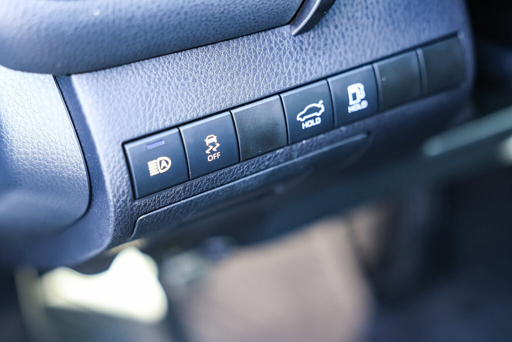 Certified 2022 Toyota Camry SE image 13