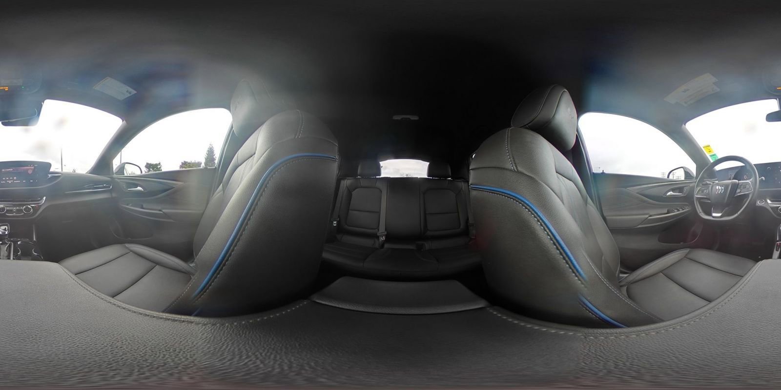 Used 2025 Buick Envista Sport Touring image 42