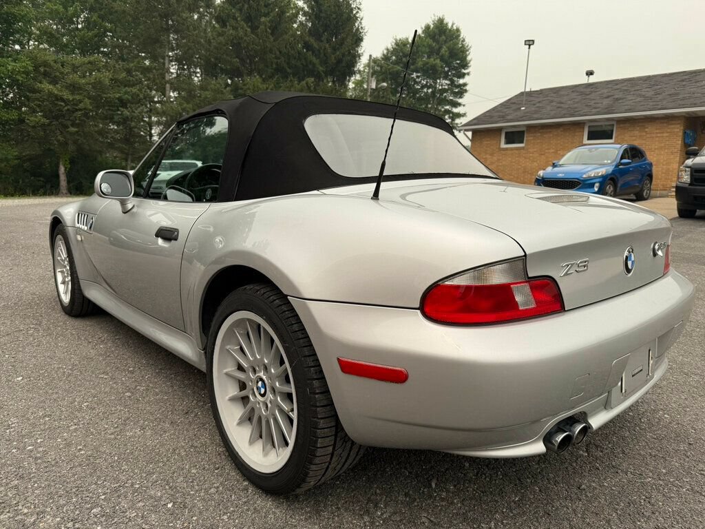 Used 2001 BMW Z3 3.0i RWD image 5