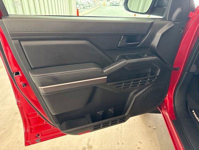 Used 2025 Toyota Tacoma SR5 RWD image 4