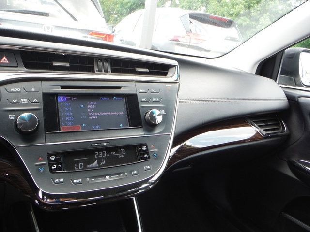 Used 2014 Toyota Avalon XLE FWD image 20