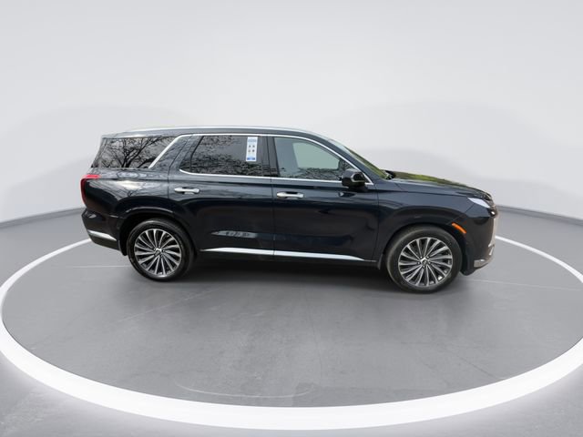 Used 2024 Hyundai Palisade Calligraphy image 9