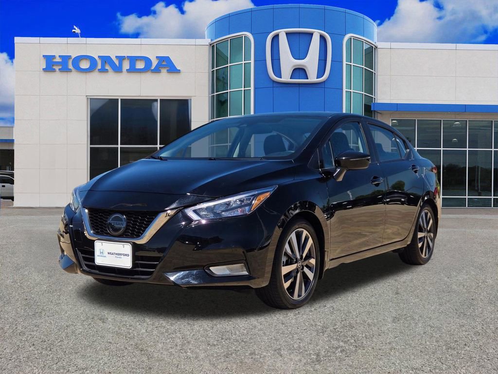 Used 2021 Nissan Versa SR image 7