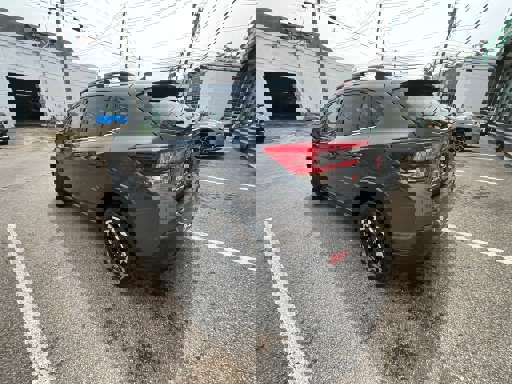 Used 2023 Subaru Crosstrek 2.5i Limited AWD/4WD image 4