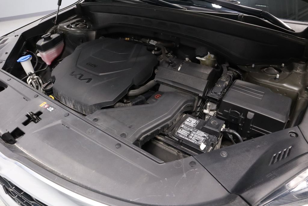 Used 2022 Kia Telluride SX w/ SX Prestige Package image 15