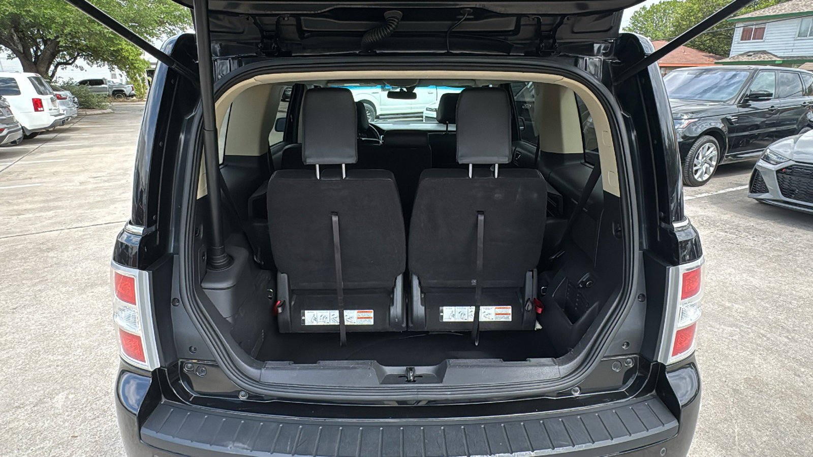 Used 2014 Ford Flex Limited image 25