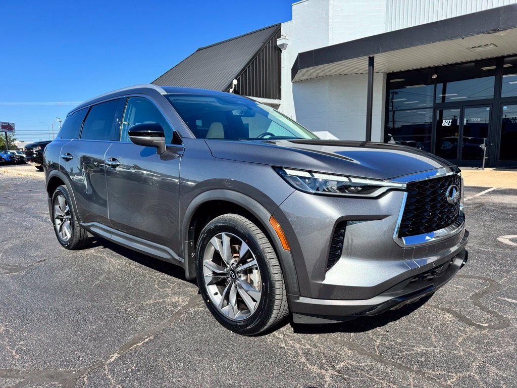 Used 2023 INFINITI QX60 Luxe w/ Cargo Package AWD/4WD image 8