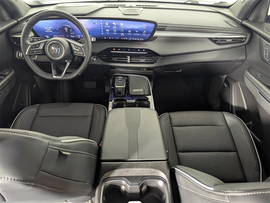 Used 2025 Buick Enclave Sport Touring w/ LPO, All-Weather Package image 15