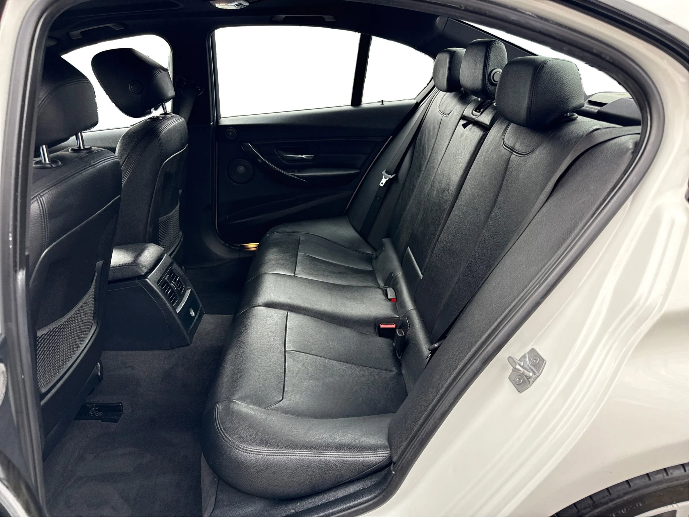 Used 2015 BMW 335i Sedan image 10