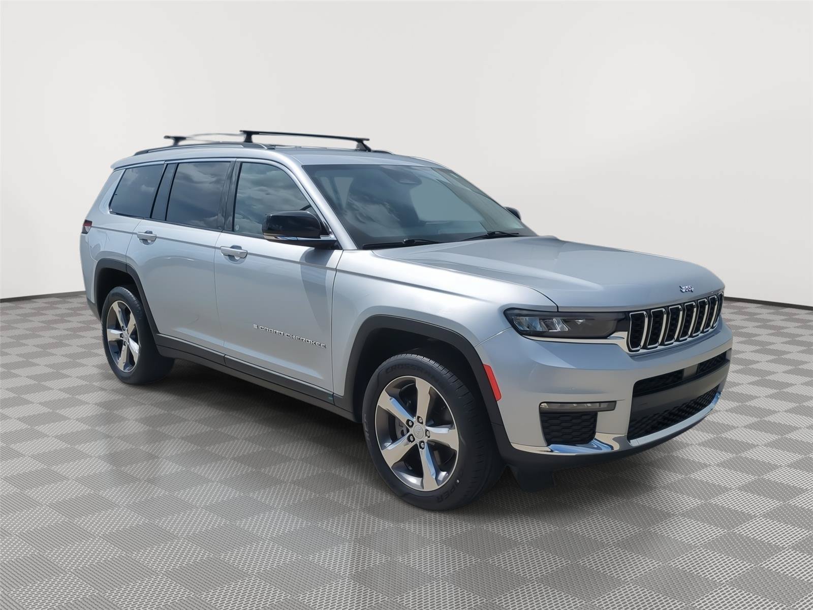 Used 2021 Jeep Grand Cherokee L Limited RWD image 13