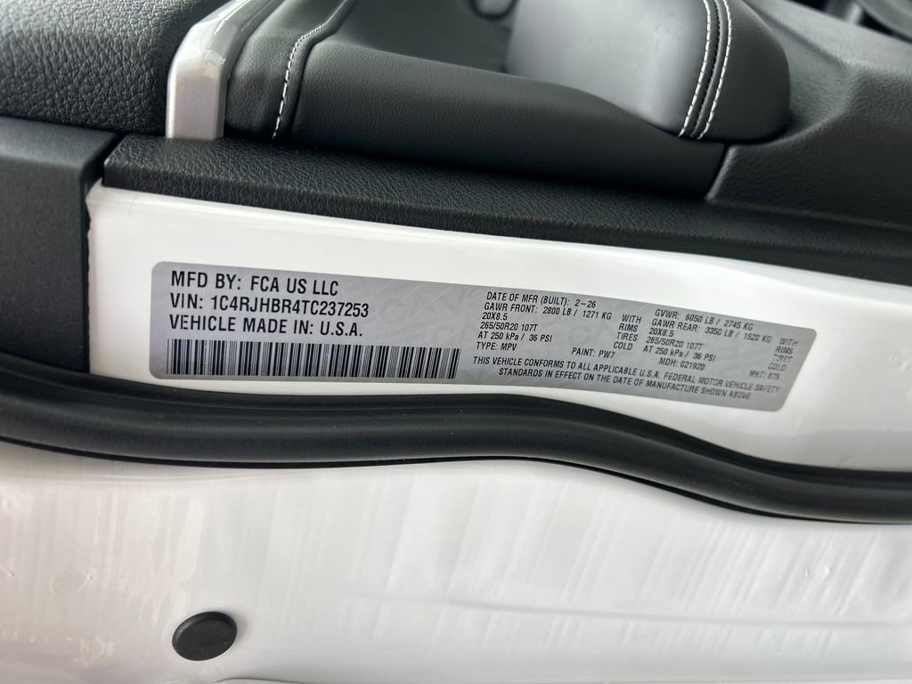 New 2026 Jeep Grand Cherokee Limited AWD/4WD image 42