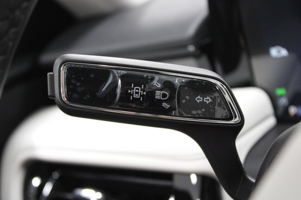 New 2026 Lincoln Aviator 2WD w/ Jet Appearance Package image 43