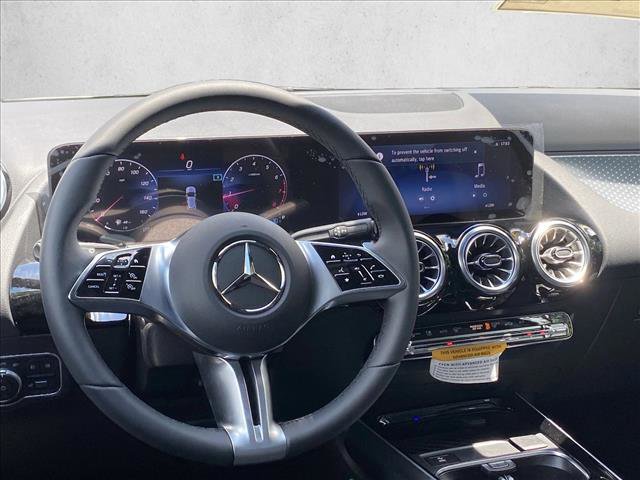 Certified 2025 Mercedes-Benz GLA 250 image 18