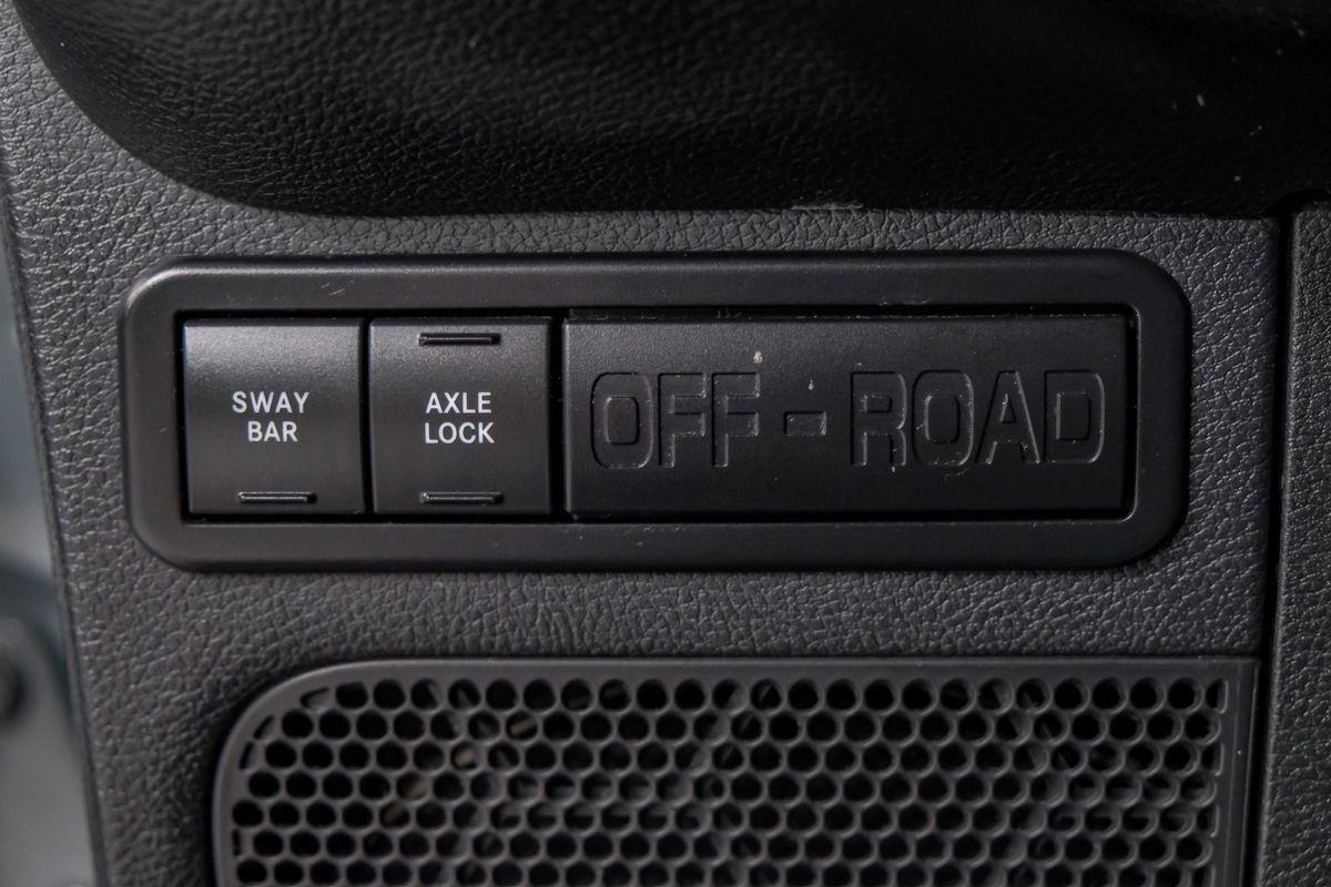 Used 2014 Jeep Wrangler Unlimited Rubicon w/ Connectivity Group image 27