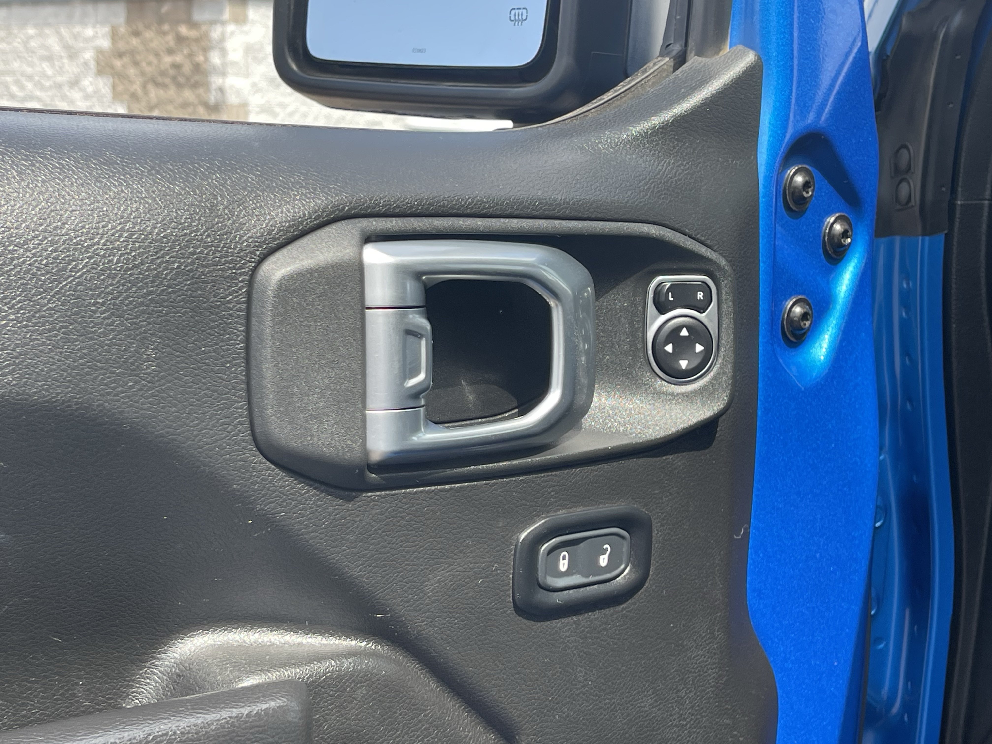 Certified 2023 Jeep Wrangler Sport AWD/4WD image 18