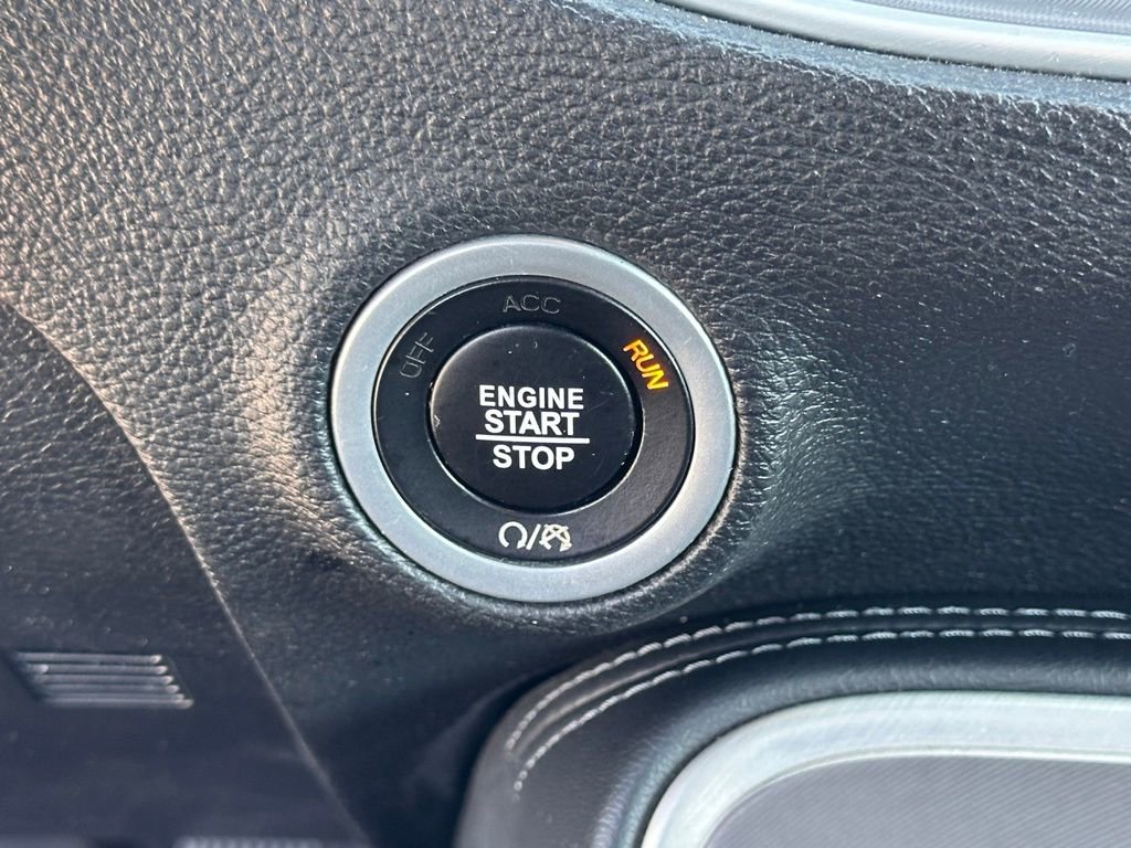 Used 2022 Dodge Challenger GT image 24