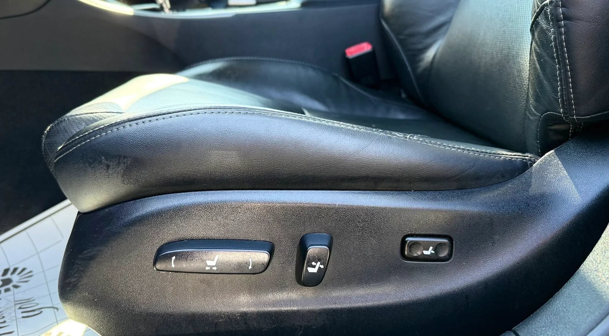 Used 2010 Lexus IS 250 AWD w/ Preferred Accessory Package image 25