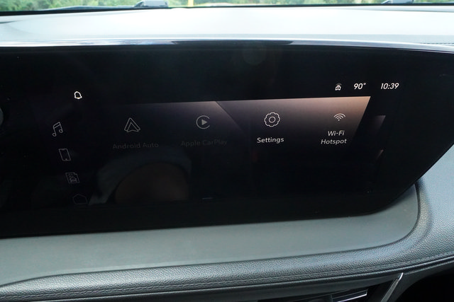 Used 2024 Buick Encore GX Sport Touring w/ Experience Buick Package FWD image 16