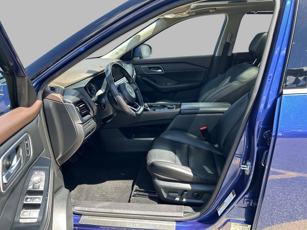 Used 2021 Nissan Rogue SL w/ Premium Package AWD/4WD image 10