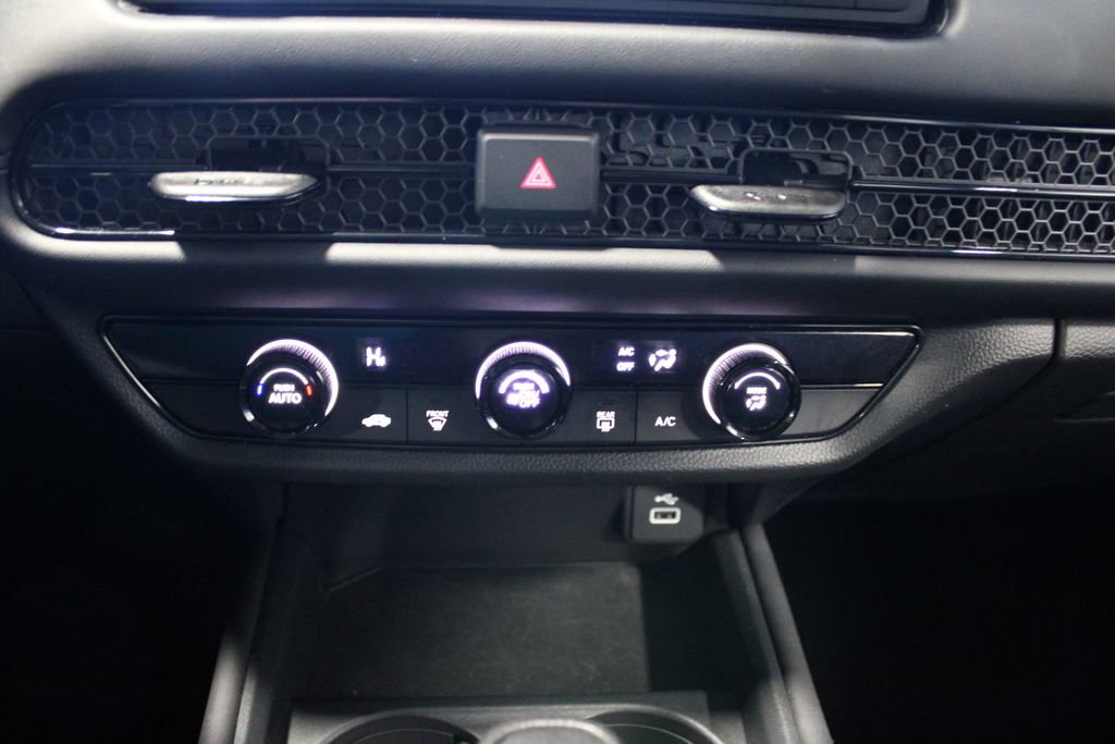 Certified 2023 Honda HR-V LX image 28