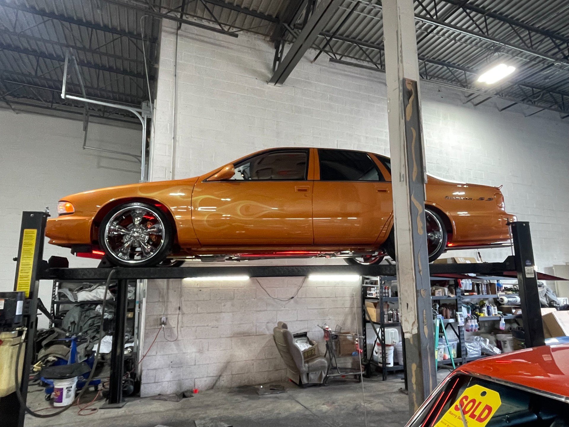 Used 1995 Chevrolet Impala SS RWD image 98