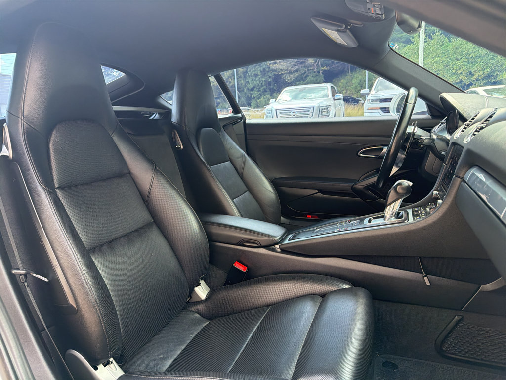 Used 2018 Porsche 718 Cayman S RWD image 19