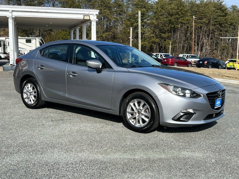 Used 2016 MAZDA MAZDA3 i Sport w/ Preferred Equipment Package image 1