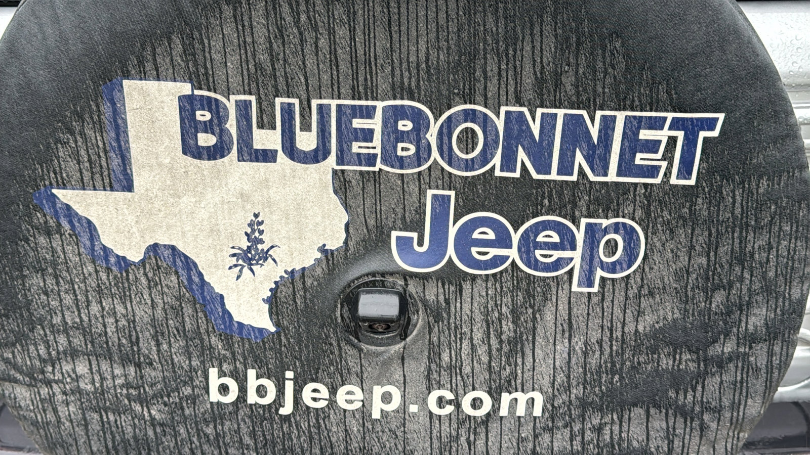 Used 2024 Jeep Wrangler Sahara w/ Technology Group image 13