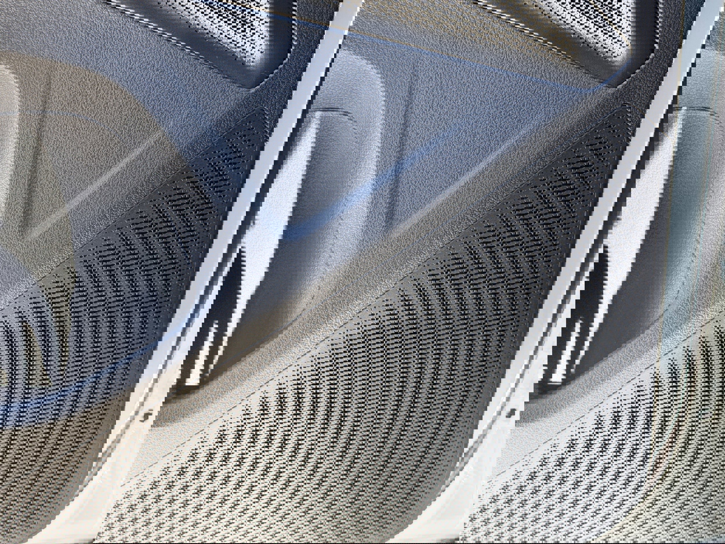 New 2025 Volkswagen Tiguan S image 16