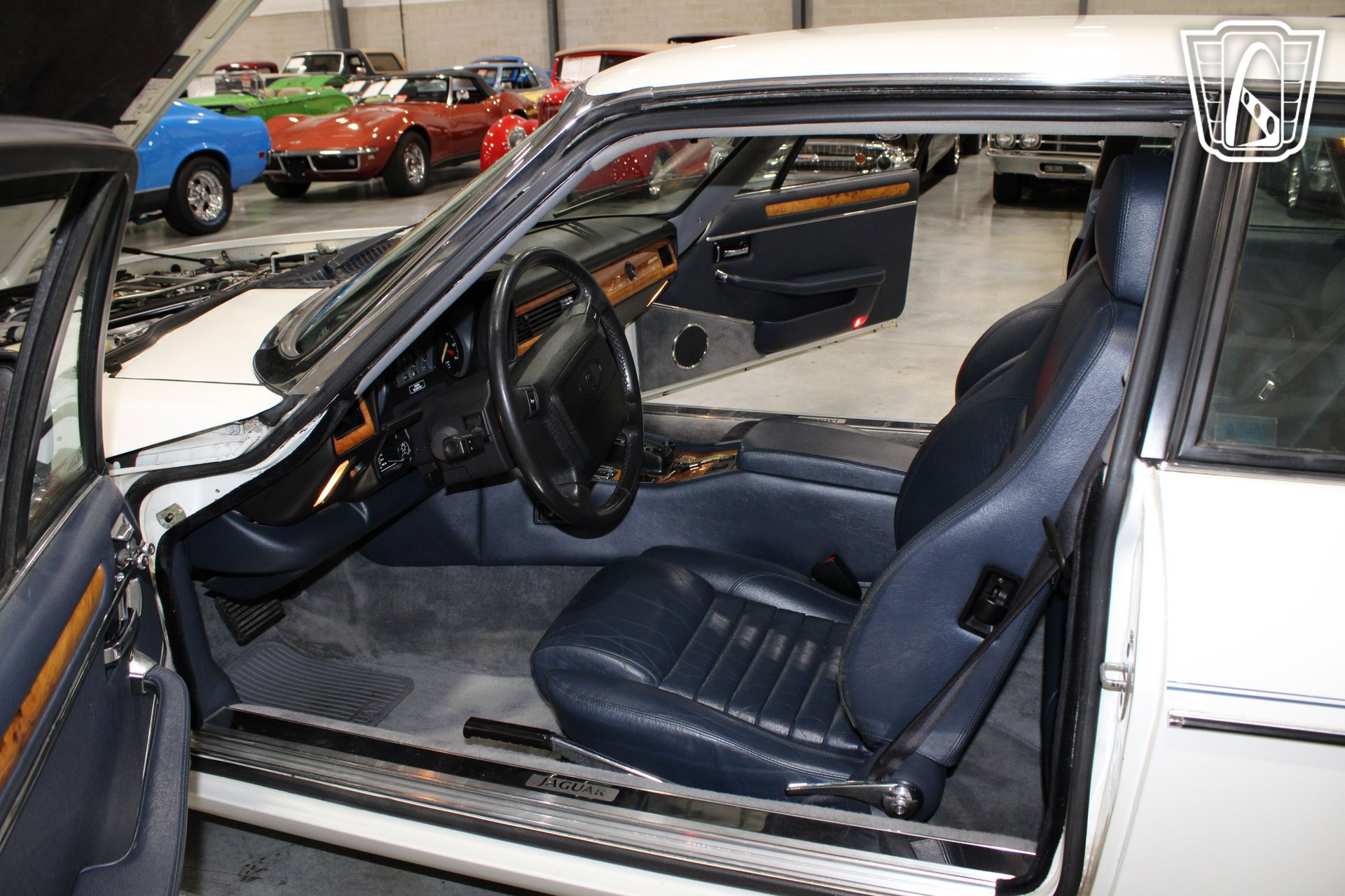 Used 1991 Jaguar XJS V12 Coupe RWD image 6