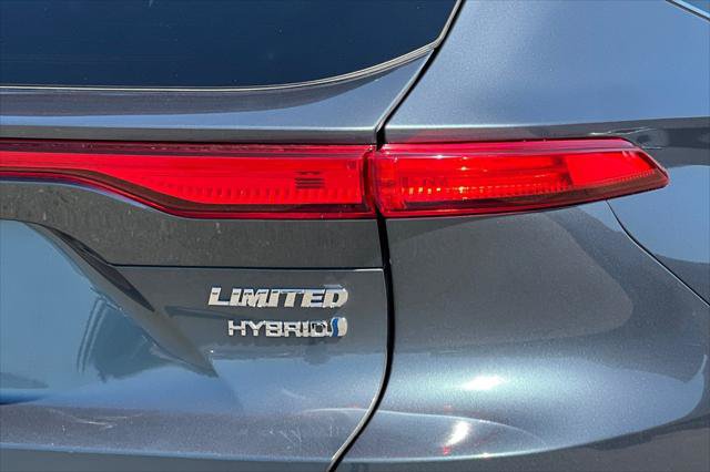Certified 2022 Toyota Venza Limited AWD/4WD image 34