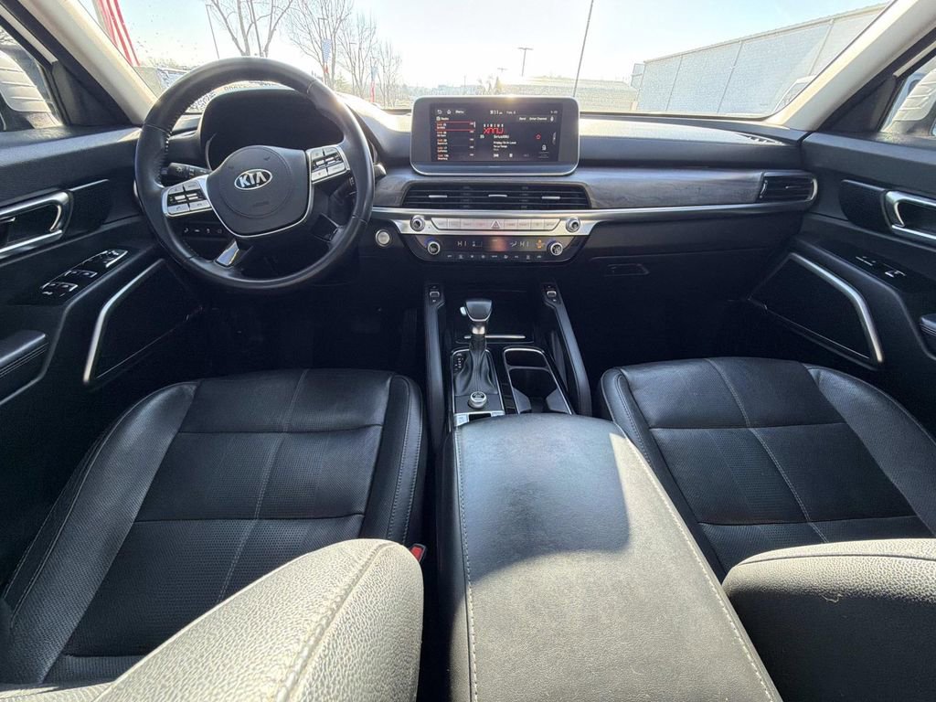 Used 2020 Kia Telluride EX image 19