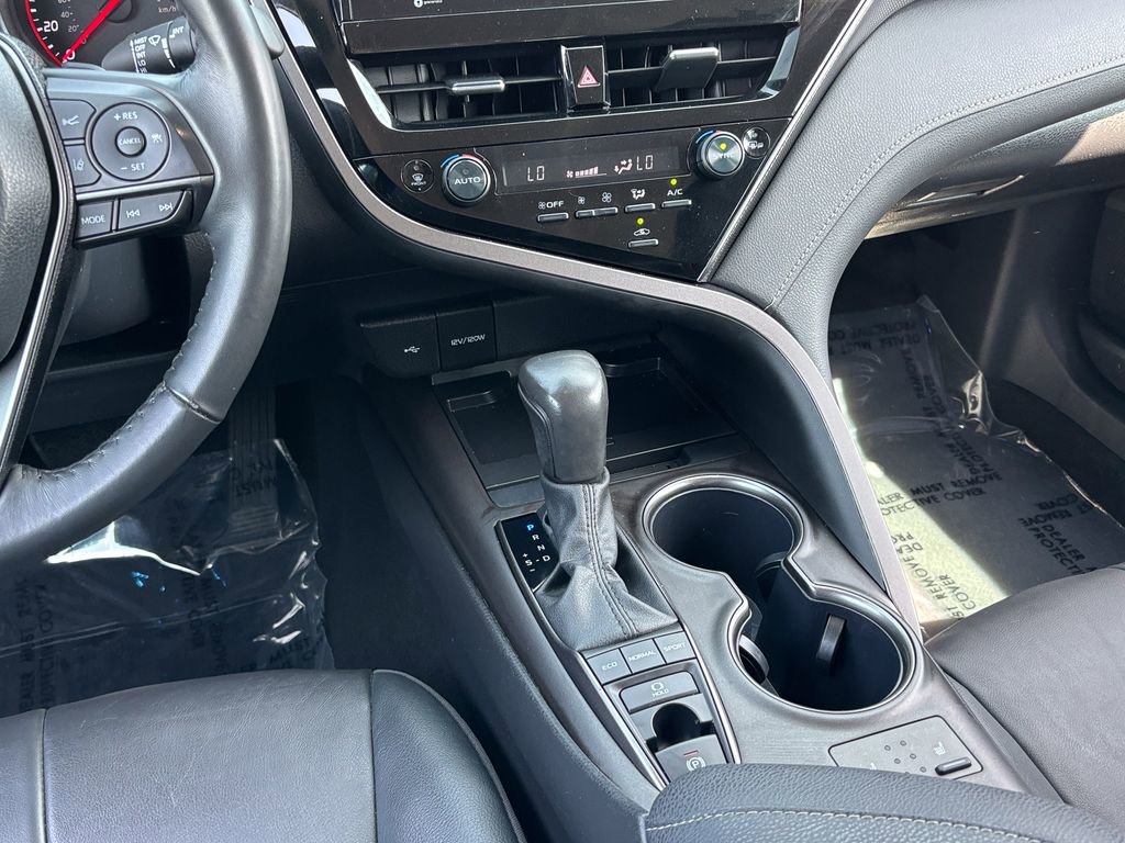 Used 2024 Toyota Camry XSE image 30