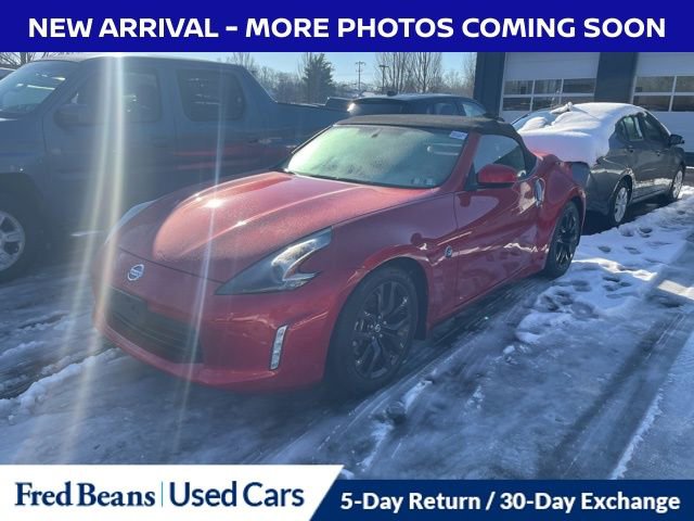 Certified 2019 Nissan 370Z Touring image 3