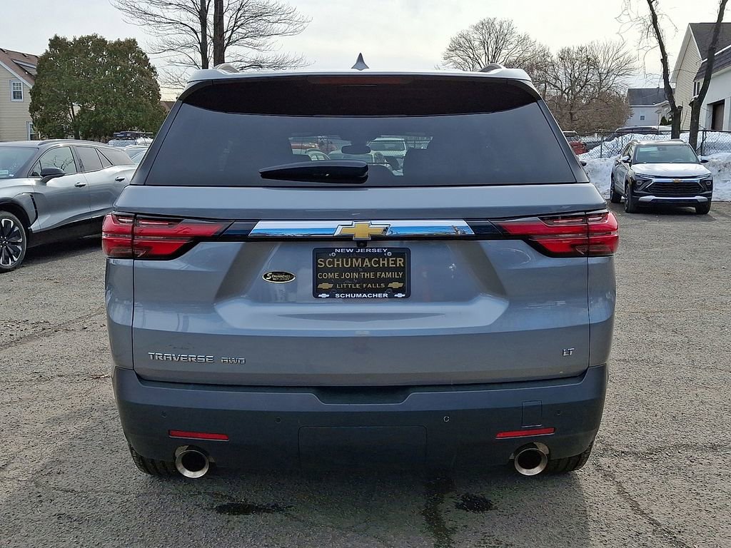 Used 2023 Chevrolet Traverse LT image 7