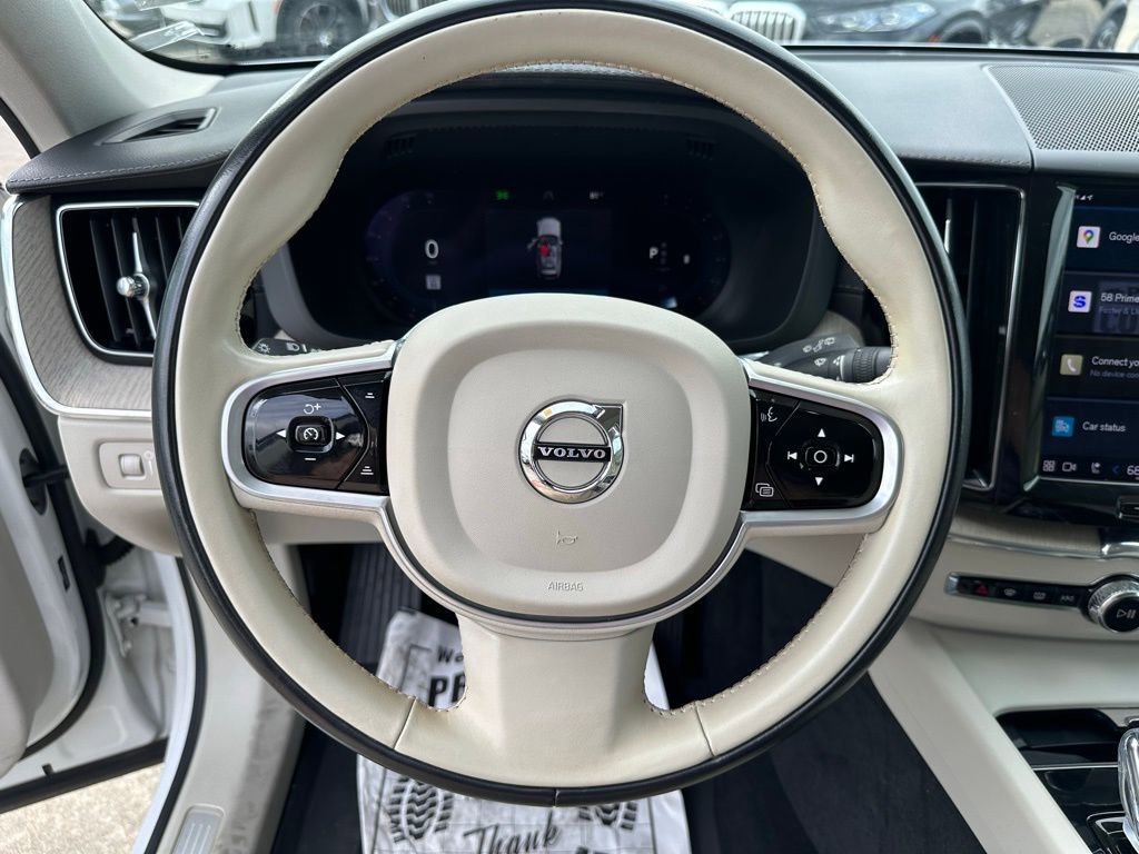 Used 2022 Volvo XC60 B5 Inscription w/ Advanced Package image 15