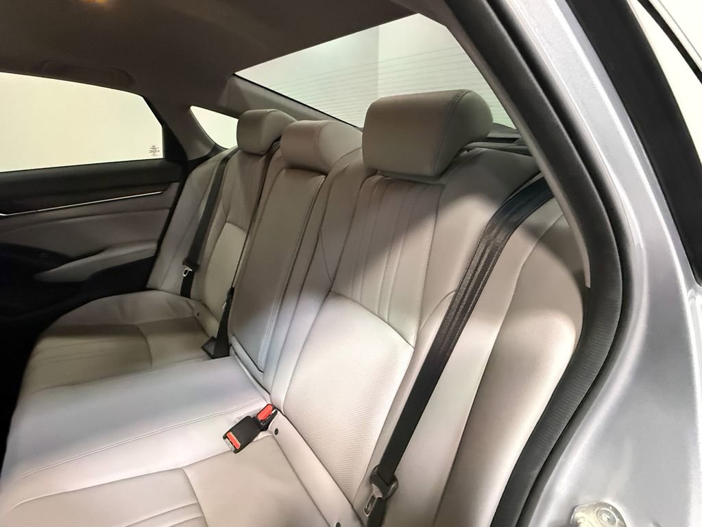 Used 2018 Honda Accord EX-L image 49