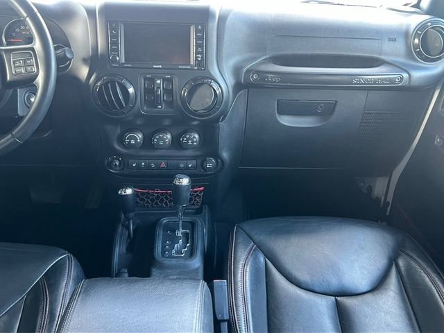 Used 2017 Jeep Wrangler Unlimited Rubicon image 3