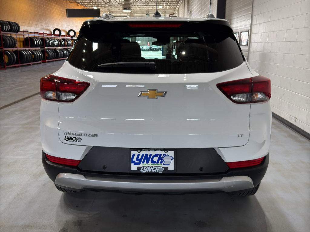 Used 2024 Chevrolet TrailBlazer LT w/ LT Cold Weather Package image 5