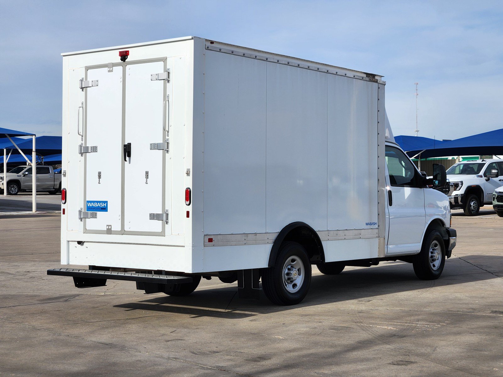 New 2025 Chevrolet Express 3500 w/ Power Convenience Package RWD image 4