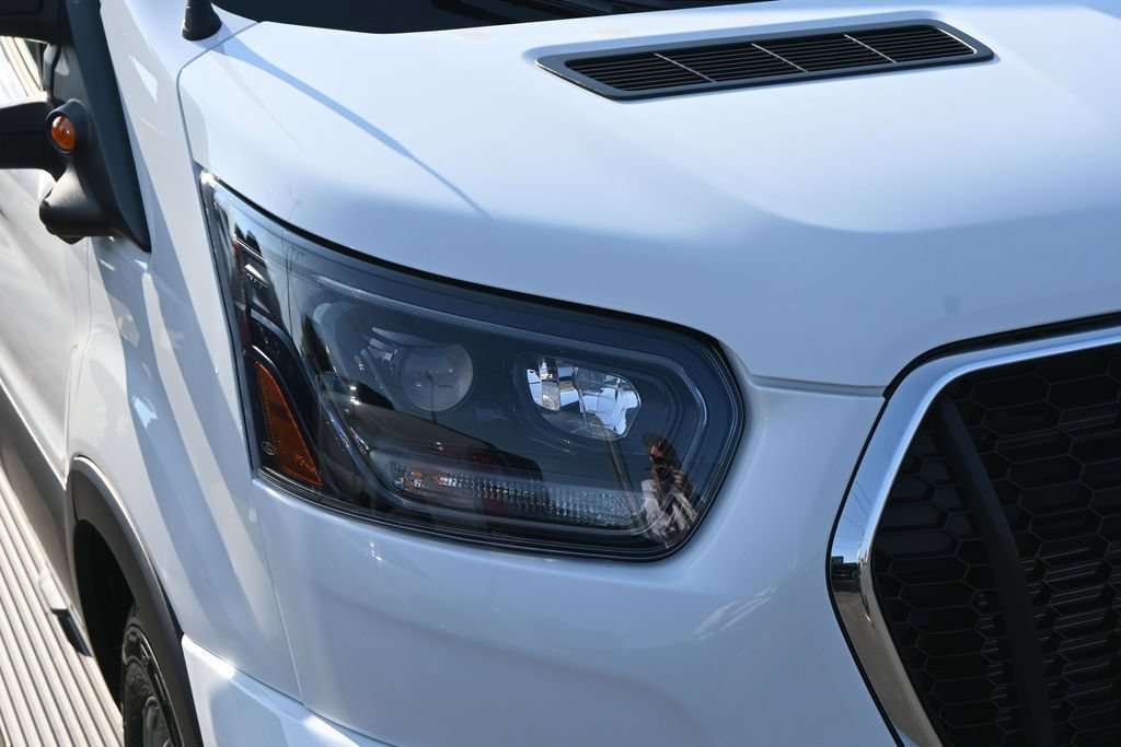 New 2026 Ford Transit 350 XLT AWD/4WD image 9