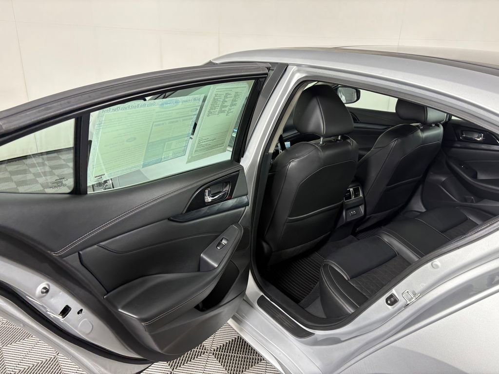 Used 2020 Nissan Maxima Platinum w/ Sport Mat Group FWD image 28