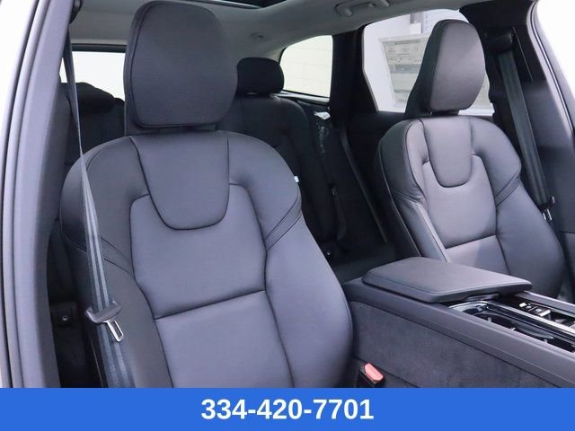 New 2025 Volvo XC60 T8 Plus w/ Protection Package Premier image 18