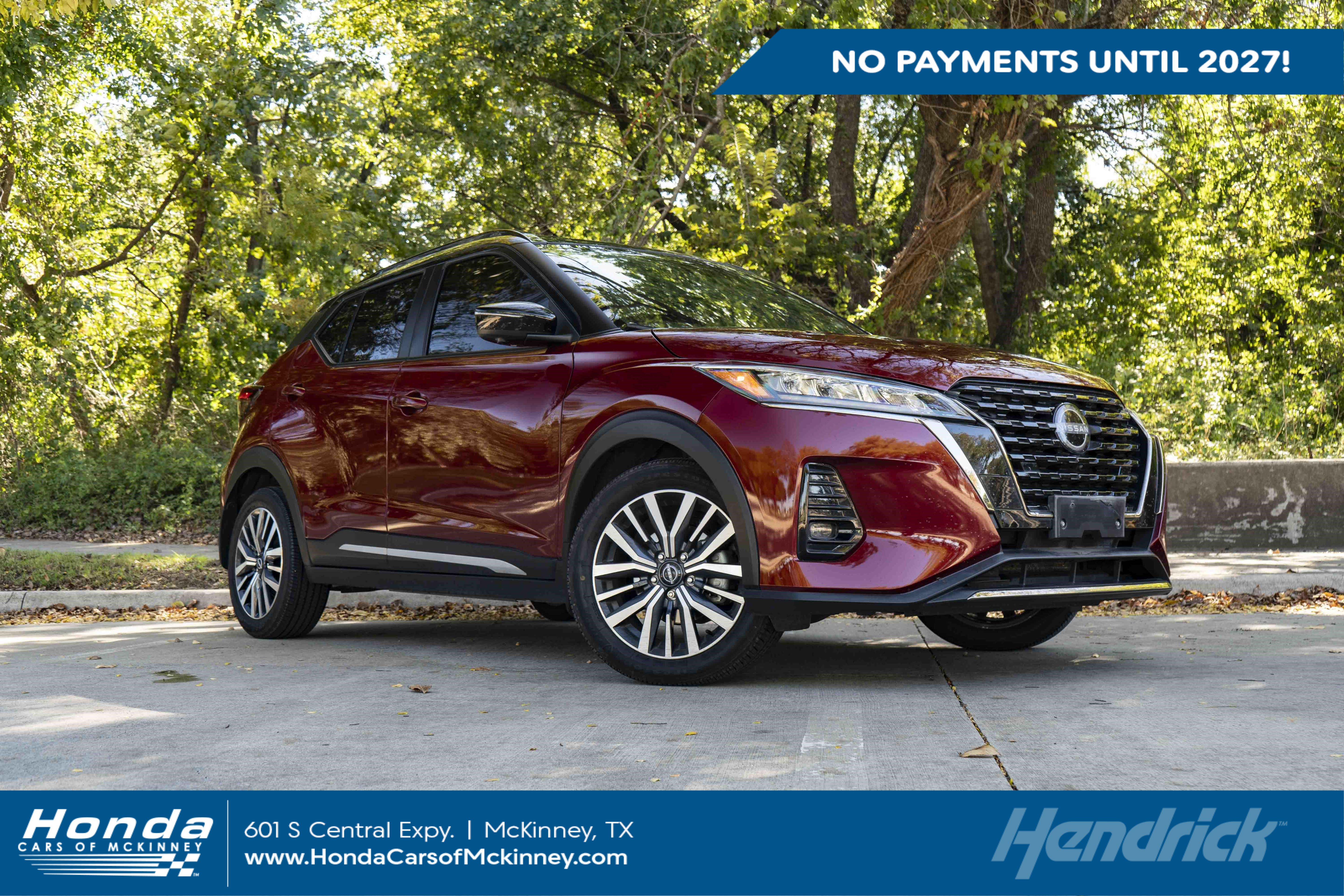 Used 2023 Nissan Kicks SR